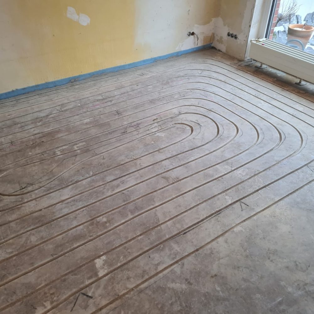 Heizungsbau einer Fußbodenheizung im Raum Heiligenhaus 1