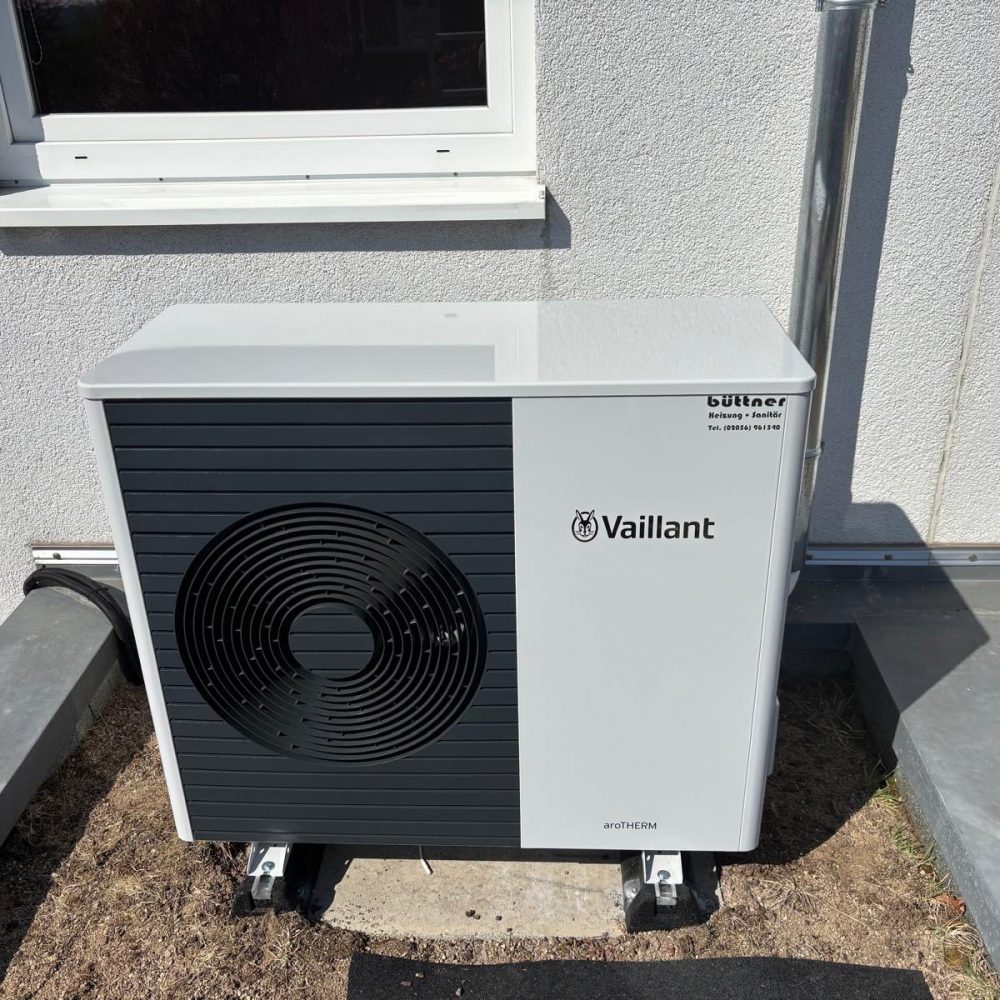 Vaillant Wärmepumpe statt Gasheizung in Heiligenhaus mit Umstellung der Dachheizungszentrale 1
